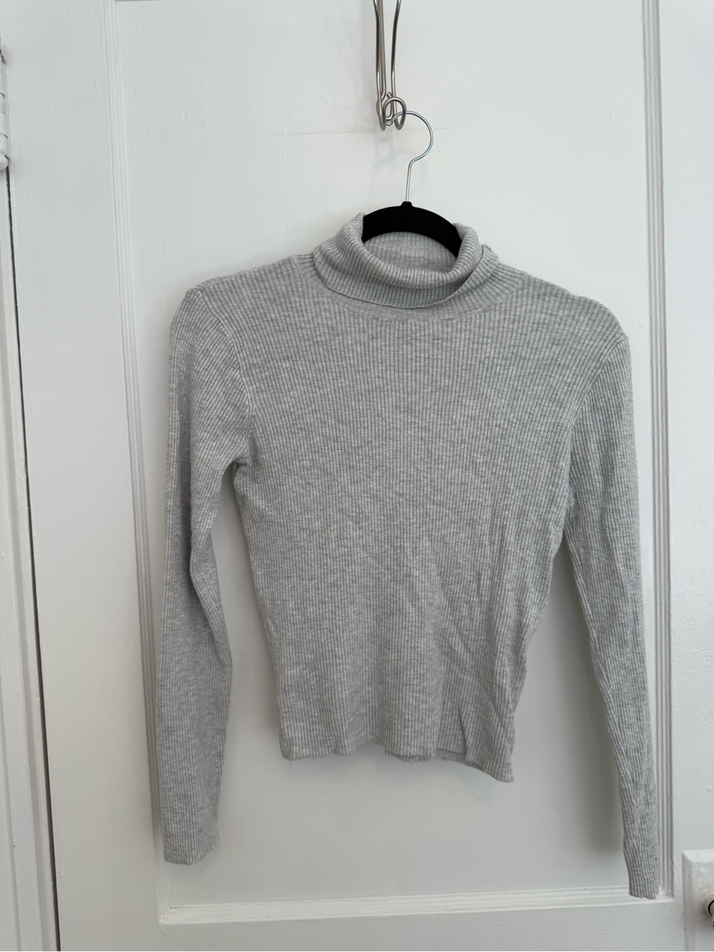 Brandy Melville Ribbed Light Grey Turtleneck Knit